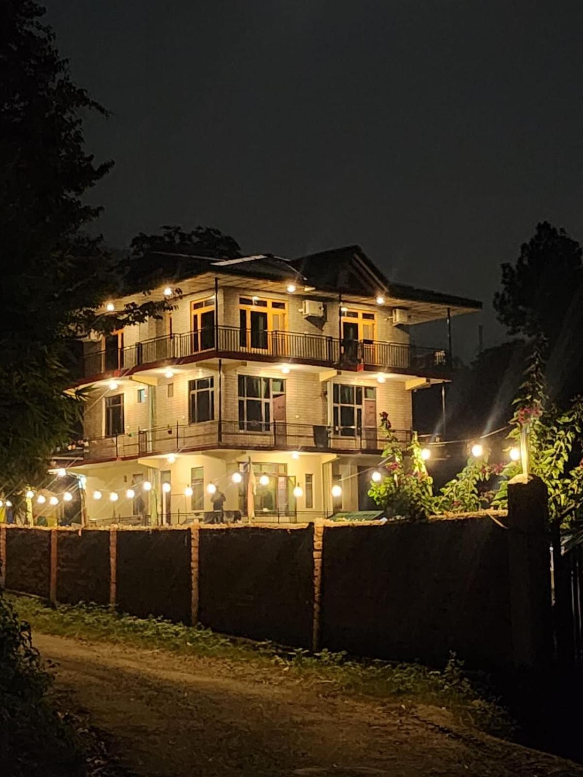 River View Villa บีร์ ภายนอก รูปภาพ