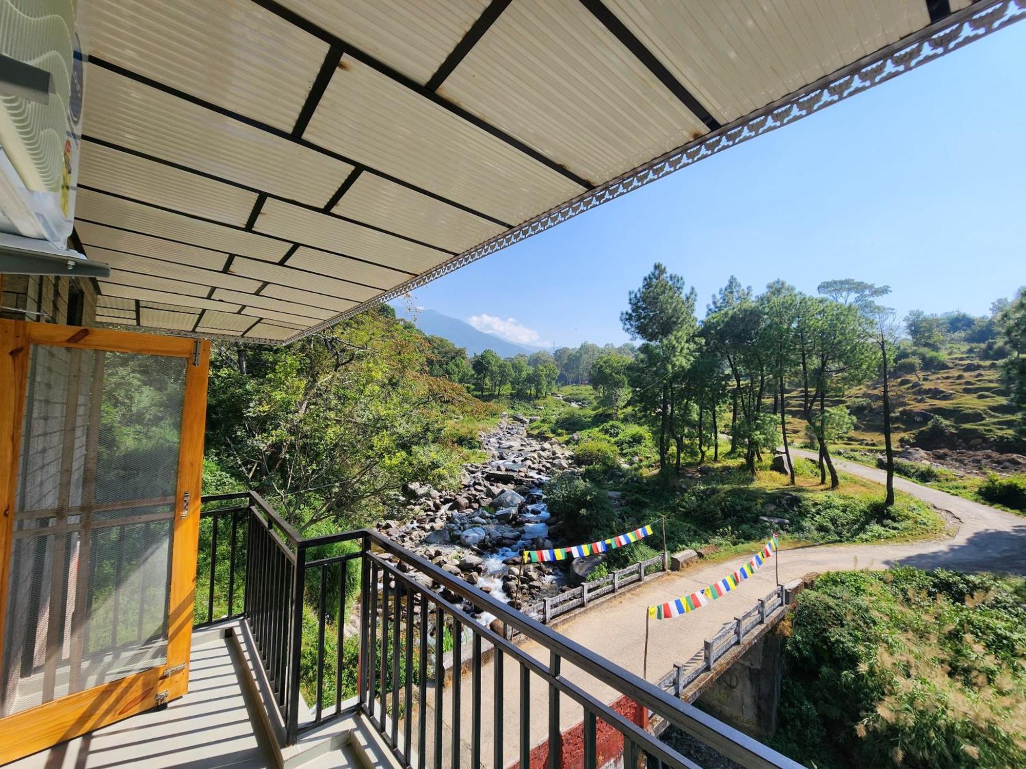 River View Villa บีร์ ภายนอก รูปภาพ